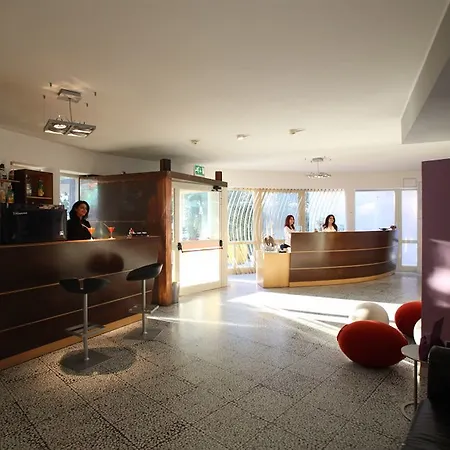 Zeffiro 萨包迪亚